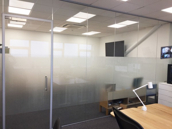 Pinewood Studios Group (Shepperton, Greater London): Modern Office Frameless Toughened Glass Partition