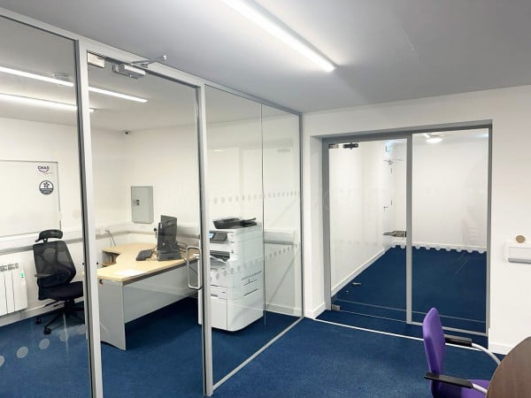 Portal Security (Cumbernauld, Scotland): Glass Door and Glazed Side Panel