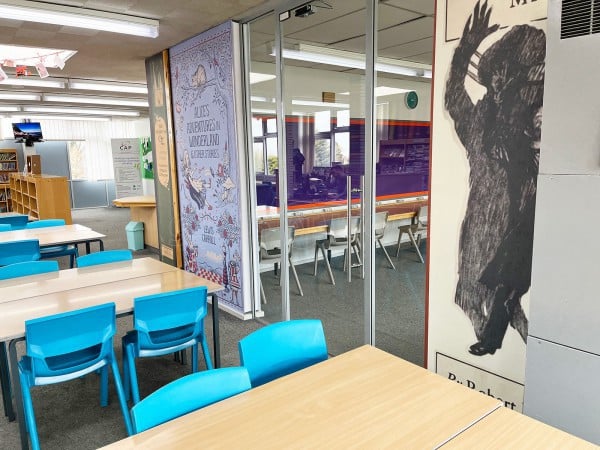 Risedale School (Catterick Garrison, North Yorkshire): Classroom Library Glass Partition Wall With Soundproofing