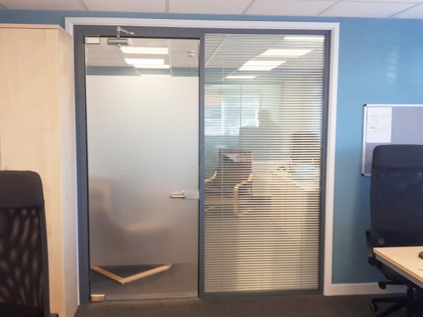 Double Glazed Frameless Glass Office Partitioning