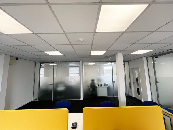 Roddy New Homes Construction (Sevenoaks, Kent): Glass Office Partition Fitout