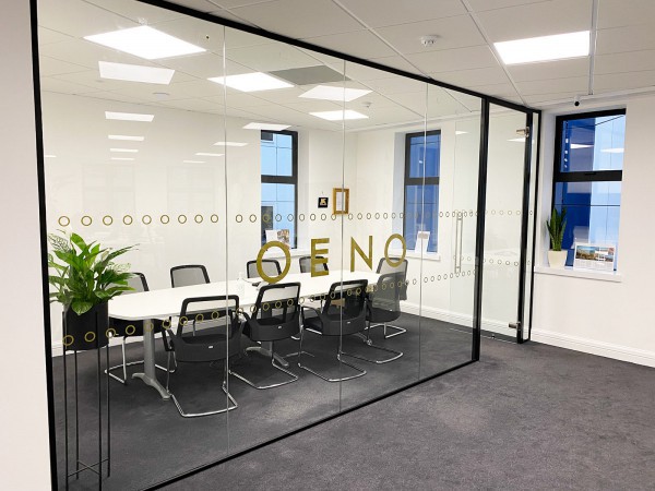 SB-Design Consultancy (The City, London): Office Frameless Glass Screen With Bespoke Graphics