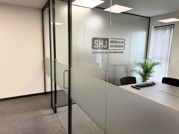SHJ (Rotherham, South Yorkshire): Multiple Acoustic Glass Partition Offices