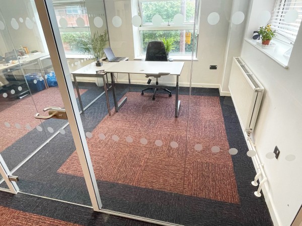 South Bank Engineering UTC (Brixton, London): Acoustic Glass Office and Teaching Space