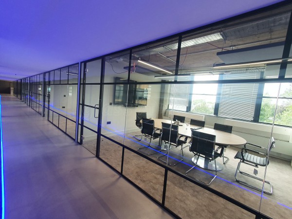 Stef and Philips (Southgate, London): T-Bar Art Deco Glass Office Partitions