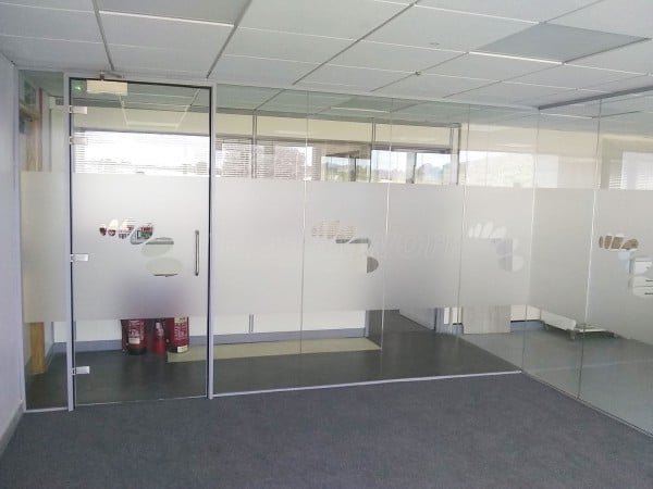 Sunflower Medical Ltd (Bradford, West Yorkshire): Showroom Glass Partition Using Acoustic Glazing