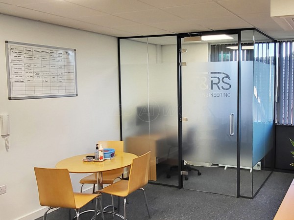 T&RS Engineering (Doncaster, South Yorkshire): Glass Partition Corner Meeting Room