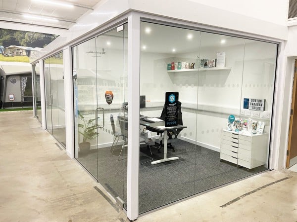 Single Glazed Frameless Glass Office Partitioning