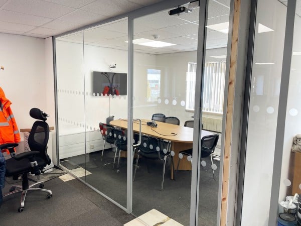 Taylors Supplies (Newcastle upon Tyne, Tyne and Wear): Acoustic Glass Office Partitions