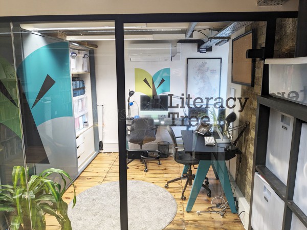 The Literacy Tree (Clerkenwell, London): Glass Office Partition With Acoustic Glass