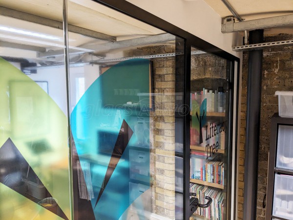 The Literacy Tree (Clerkenwell, London): Glass Office Partition With Acoustic Glass