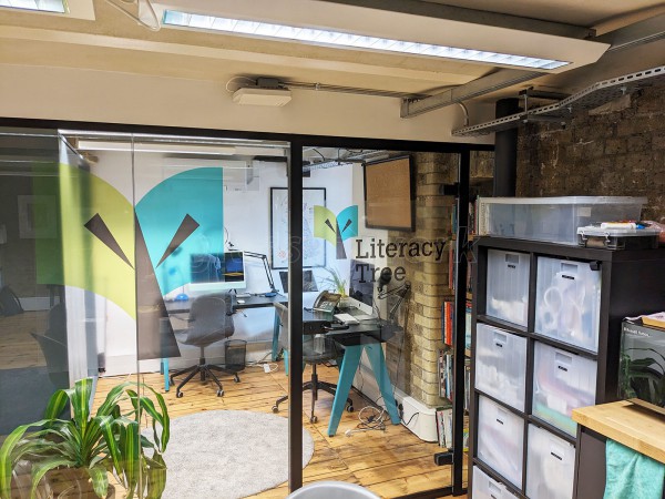 The Literacy Tree (Clerkenwell, London): Glass Office Partition With Acoustic Glass