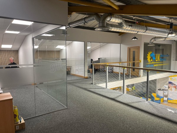 UK Alternative Energy (Lincoln, Lincolnshire): Frameless Glass Office Partitions