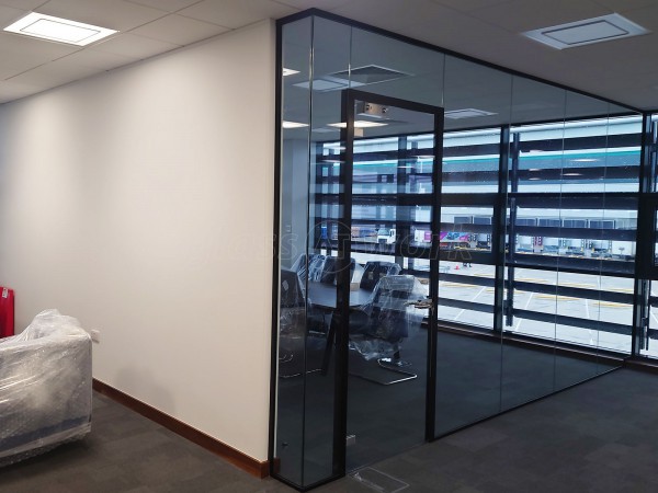 Virtue Ltd (Northampton, Northamptonshire): Counter Top Glass Screens and Office Partitions