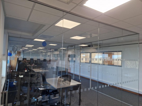 Waltlabs.io (Letchworth Garden City, Hertfordshire): Frameless Glass Corner Offices