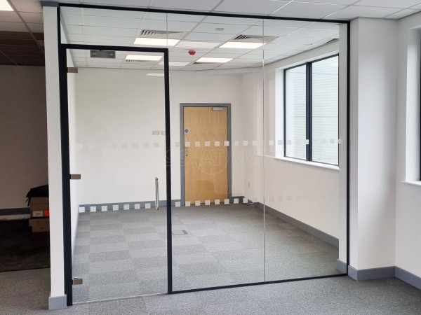 Westfield Properties  (Lymington, Hampshire): Frameless Glass Office Fitout