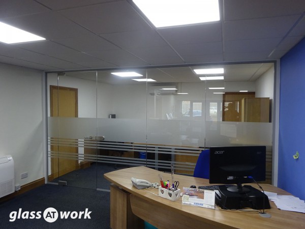 Airkool Contracts Ltd (Holderness, Kingston upon Hull): Single Glazed Partitioning