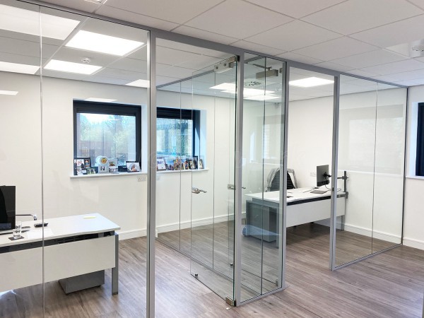 Single Glazed Frameless Glass Office Partitioning