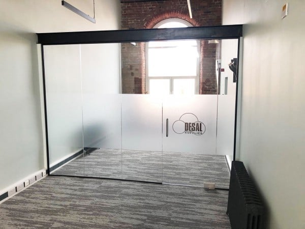 Single Glazed Frameless Glass Office Partitioning