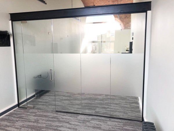 Ashworth Construction (Rochdale, Greater Manchester): Glass Wall and Door Under Beam [With Open Top]