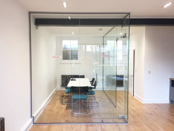 Alexander Oliver Construction Ltd (Hove, Brighton): Glass Corner Office Partition