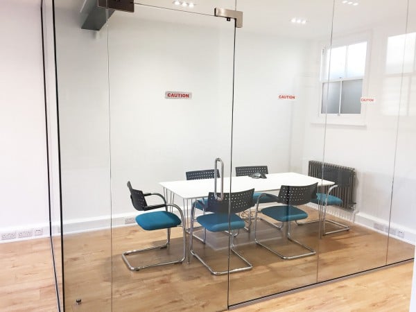 Alexander Oliver Construction Ltd (Hove, Brighton): Glass Corner Office Partition