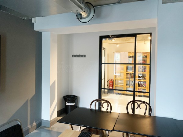 The Burlington School of English (Wandsworth, London): Industrial-Style Toughened Glass Doors With Black Frame