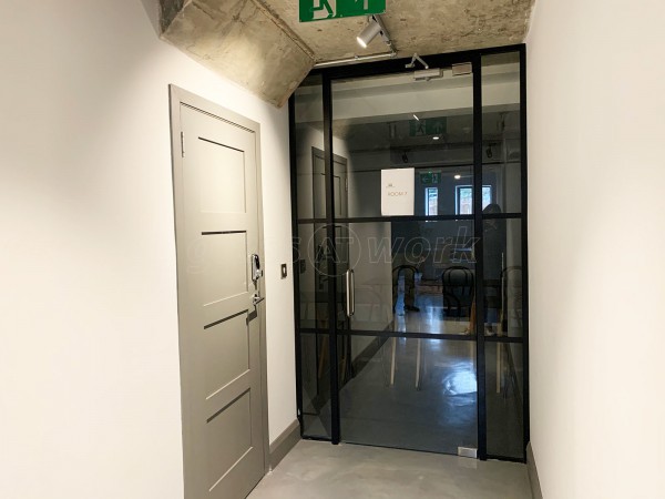 The Burlington School of English (Wandsworth, London): Industrial-Style Toughened Glass Doors With Black Frame