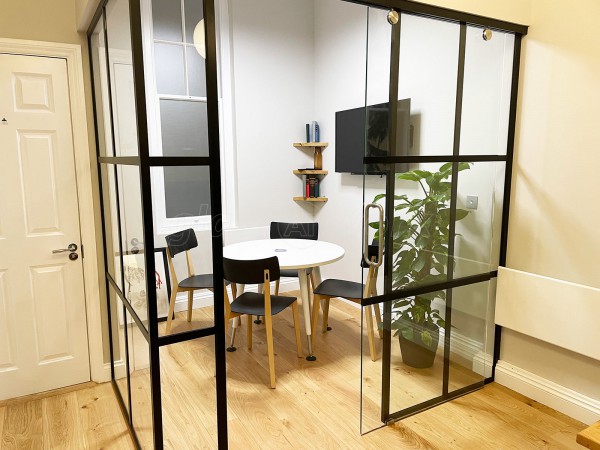 Canvas BND (Mayfair, London): T-Bar Office Corner Pod With Glass Sliding Door