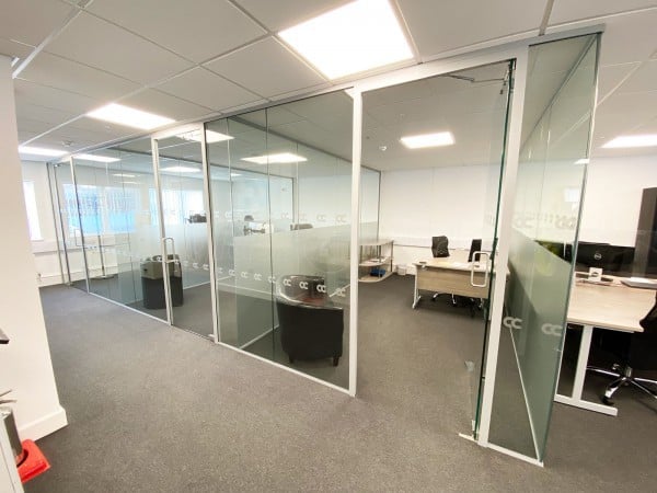 Acoustic Single Glazed Glass Office Partitioning