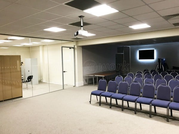 Hope City Church (Hereford, Herefordshire): Acoustic Glass Wall And Door [with soundproofing]