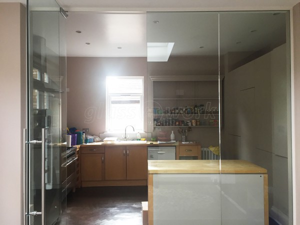 Domestic Property (Mapesbury, London): Glass Partition Wall and Door