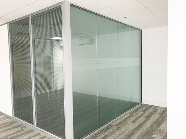 H22 Ltd (Wandsworth, London): Double Glazed Glass Office Wall