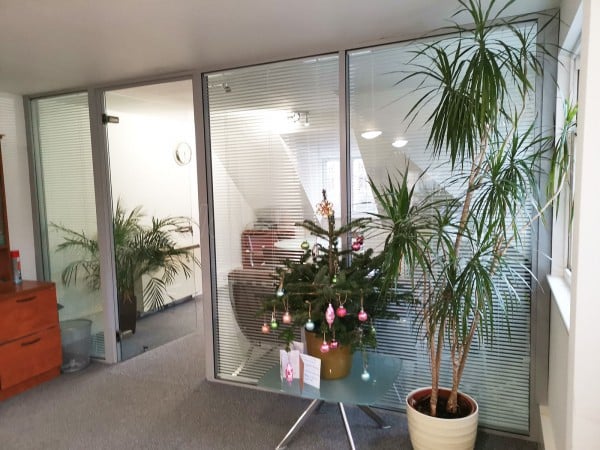 S J Kilshaw Partners Ltd (Cambridge, Cambridgeshire): Double Glazed Glass Partition Wall With Integral Blinds