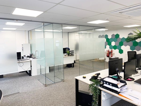 Duku (Cheltenham, Gloucestershire): Glass Office Pods With Glazed Dividing Wall And Doors