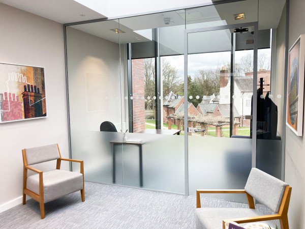 Edgbaston Park Hotel and Conference Centre (Edgbaston, Birmingham): Glass Partition To Create A New Office