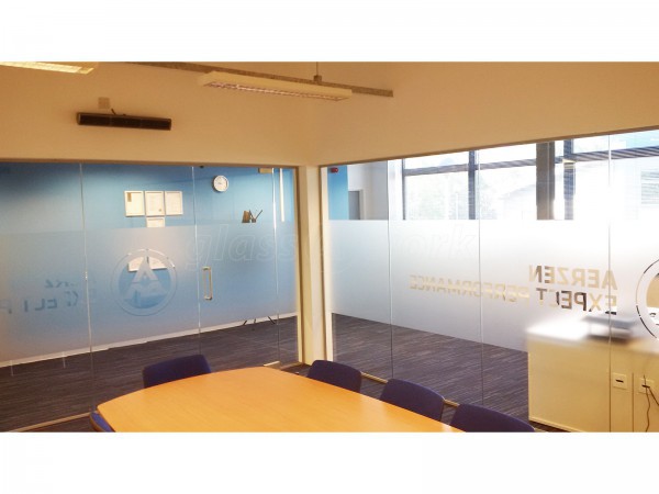 Aerzen (Rotherham, South Yorkshire): Fire Rated Glass Partitioning and Non-Fire Glass Corner Room