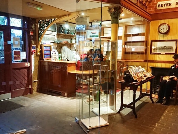 Bahamas Locomotive Society Museum (Ingrow, West Yorkshire): Frameless Glass Room & Gift Shop