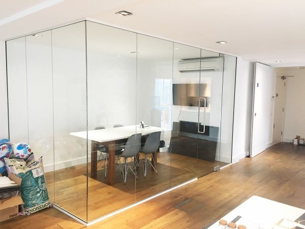 Single Glazed Frameless Glass Office Partitioning