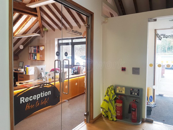 Alton Maltings (Alton, Hampshire): Internal Shop Entrance Glass Double Doors