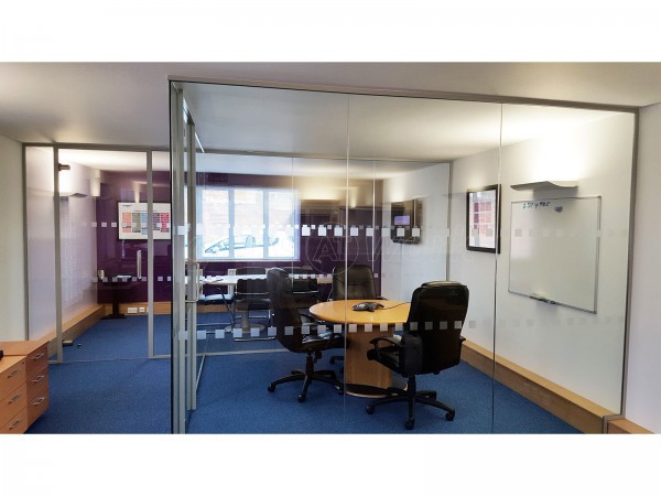 Europa Communications (Beaconsfield, Buckinghamshire): Office Partitioning