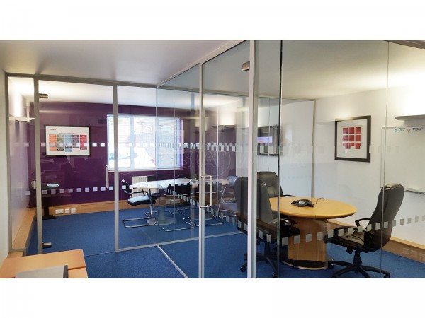 Europa Communications (Beaconsfield, Buckinghamshire): Office Partitioning