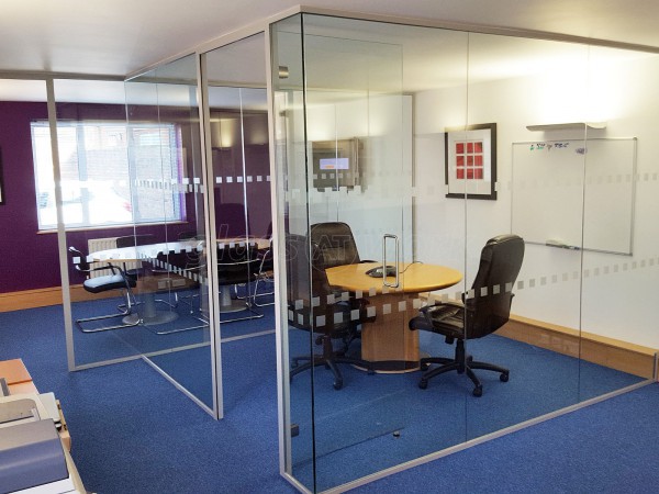 Europa Communications (Beaconsfield, Buckinghamshire): Office Partitioning