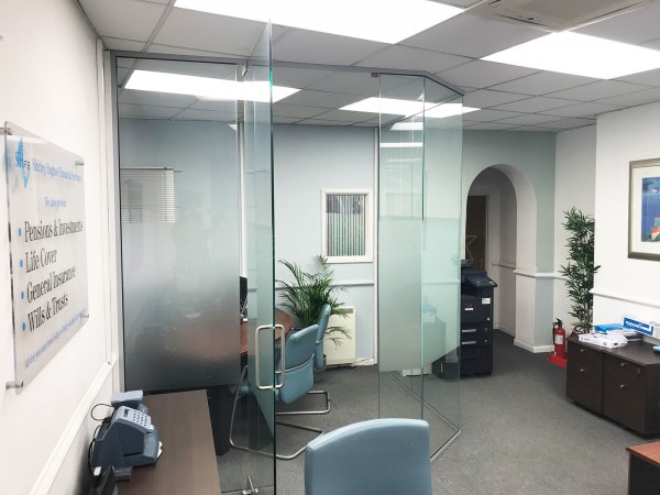 Shirley Hughes Financial Services (Newbury, Berkshire): Frameless Glass Office Walls