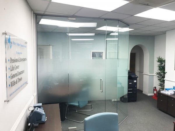 Shirley Hughes Financial Services (Newbury, Berkshire): Frameless Glass Office Walls