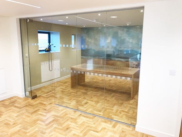 GMC Building Contractors Ltd (Berwick upon Tweed, Northumberland): Interior Glass Walls and Doors