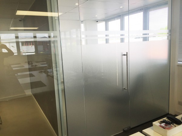 MJ Property Investments UK Ltd (Ilford, London): Frameless Glass Office Partitions