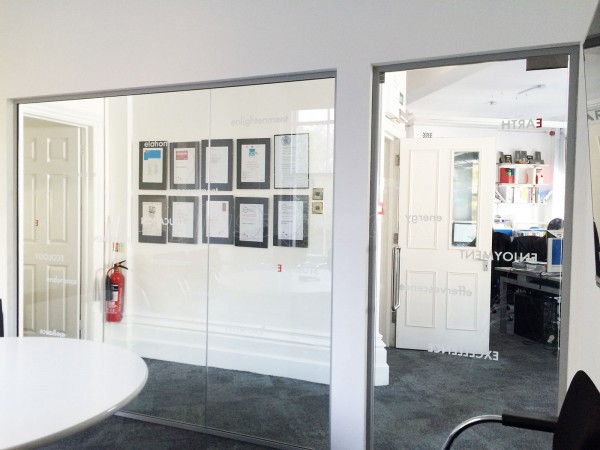 Studio E Architects (Southwark, London): Glass Office Partitions With Bespoke Window Film