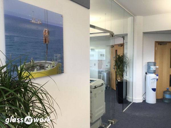 Global Wind Service (Lowestoft, Suffolk): Glass Office Partition