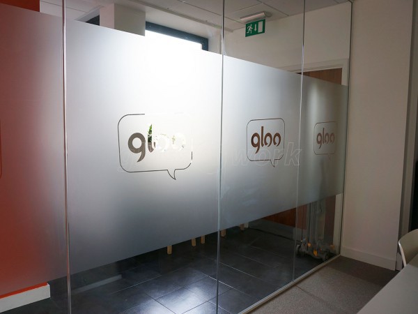 Gloo Communications (Reading, Berkshire): Glass Corner Office